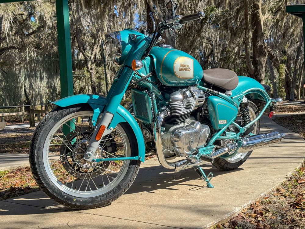 2026 Royal Enfield Classic 650 left side 2026 Royal Enfield Classic 650 left side